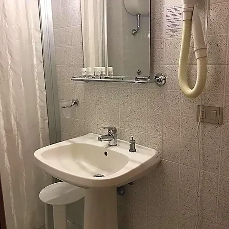 Buganvillea מלון דירות 3*